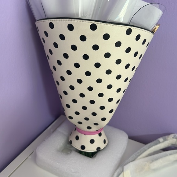Nwt Kate spade flora 3d bouquet bag - Picture 5 of 14